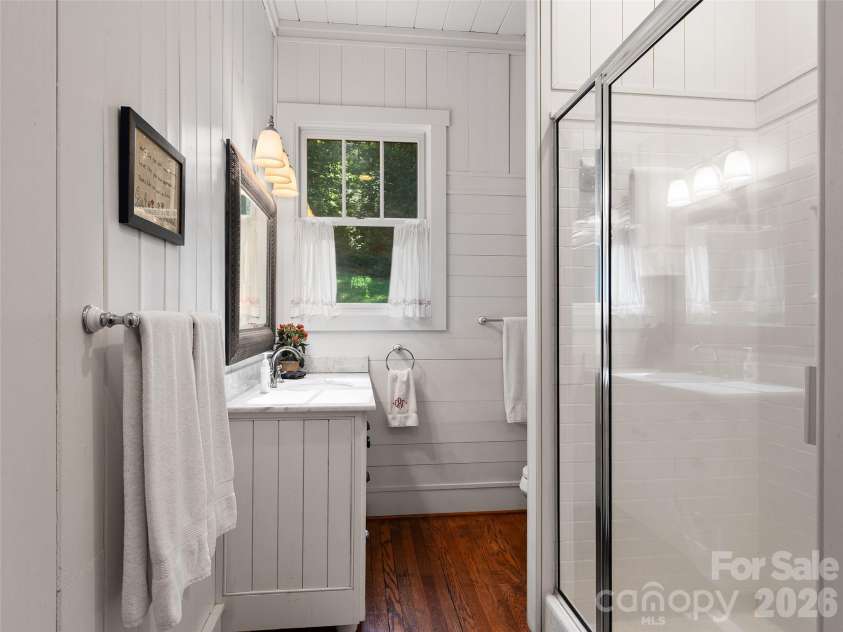 470 & 482 East Fork Road, Canton, NC 28716.  MLS# CAR4413723, YatesRealty ID 43947. 