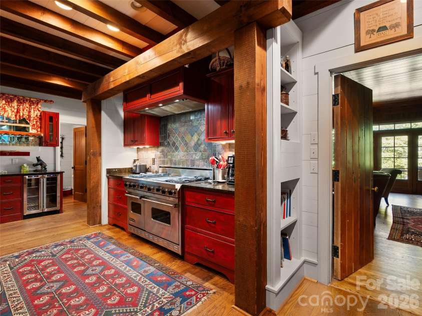 470 & 482 East Fork Road, Canton, NC 28716.  MLS# CAR4413723, YatesRealty ID 43947. 