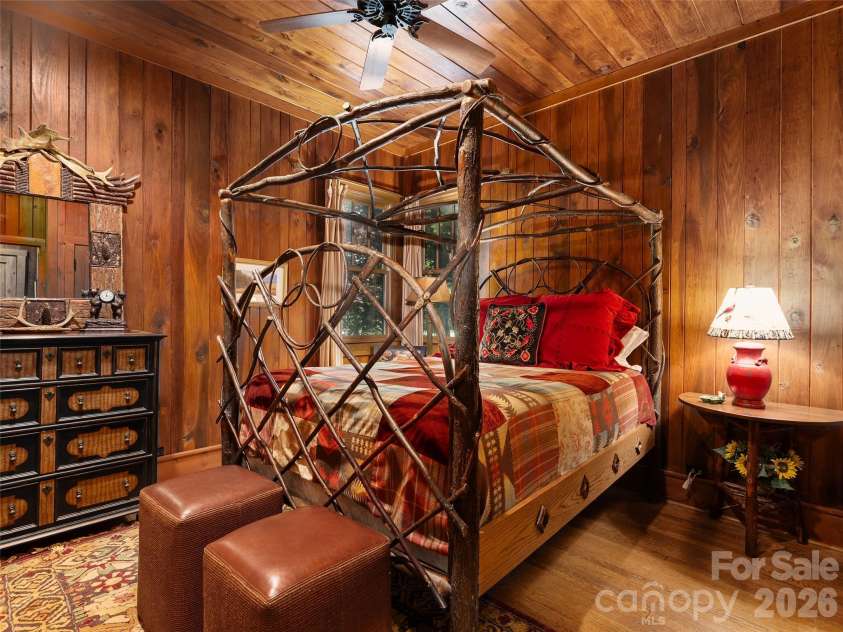 470 & 482 East Fork Road, Canton, NC 28716.  MLS# CAR4413723, YatesRealty ID 43947. 