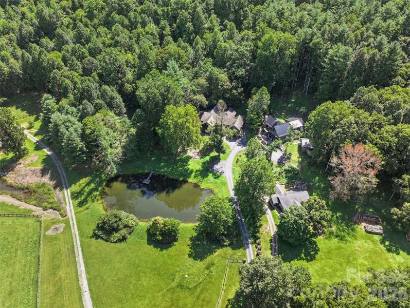 470 & 482 East Fork Road, Canton, NC 28716.  MLS# CAR4413723, YatesRealty ID 43947. 