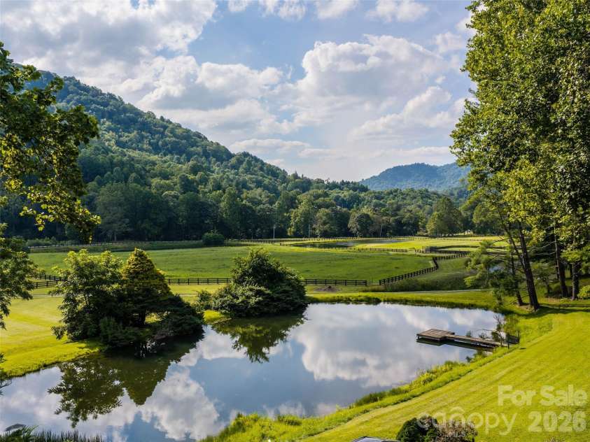 470 & 482 East Fork Road, Canton, NC 28716.  MLS# CAR4413723, YatesRealty ID 43947. 