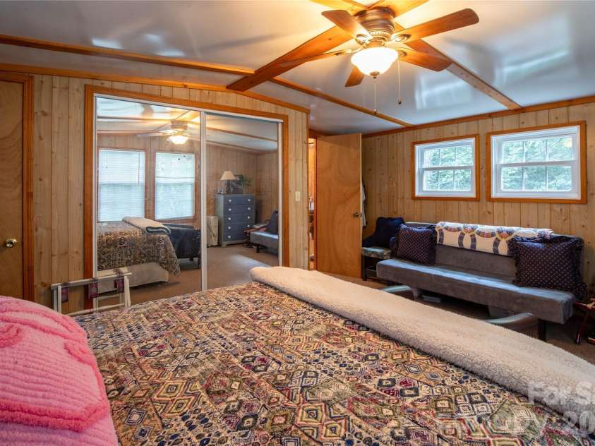 21 Bear Cub Drive, Spruce Pine, NC 28777.  MLS# CAR4410886, YatesRealty ID 43949. Master Bedroom Ai Decor'