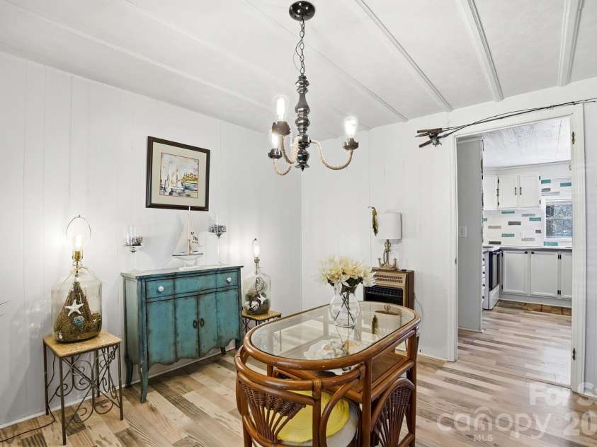 343 Carr Road, Dallas, NC 28034.  MLS# CAR4332893, YatesRealty ID 4395. 