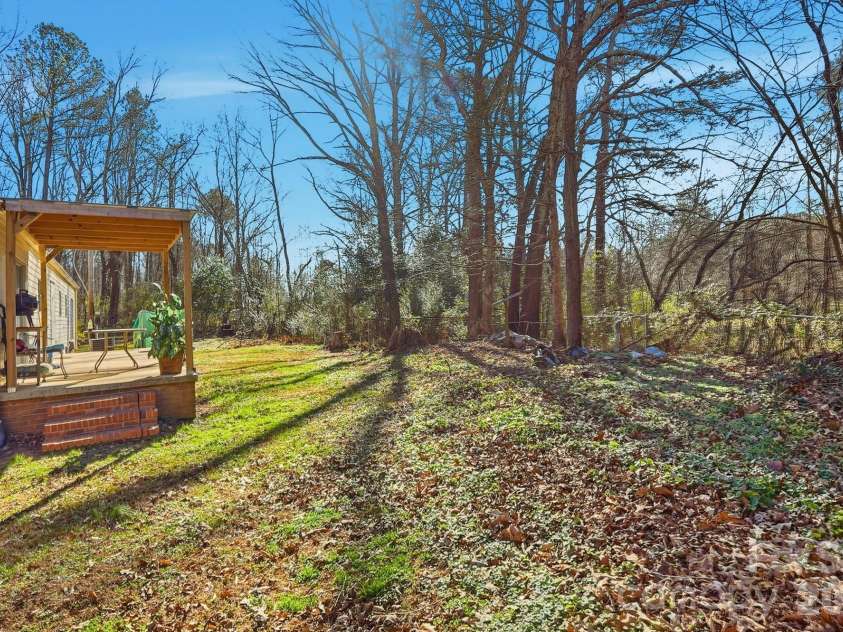 343 Carr Road, Dallas, NC 28034.  MLS# CAR4332893, YatesRealty ID 4395. 