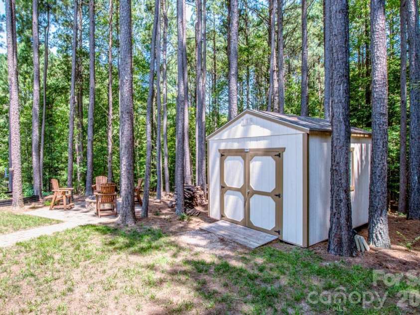 197 Chaska Loop, Troutman, NC 28166.  MLS# CAR4413695, YatesRealty ID 43951. 