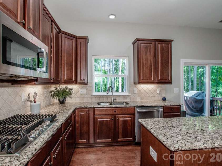 197 Chaska Loop, Troutman, NC 28166.  MLS# CAR4413695, YatesRealty ID 43951. 