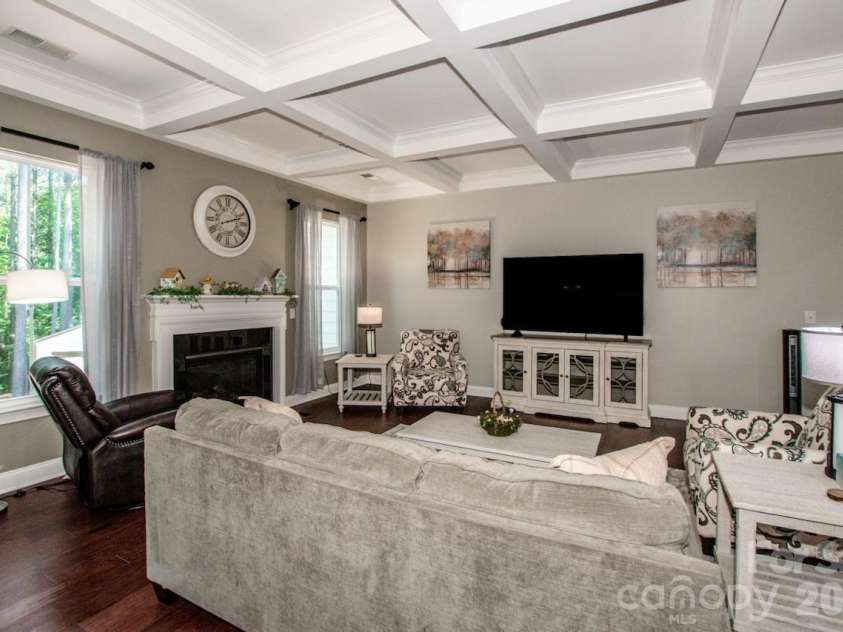 197 Chaska Loop, Troutman, NC 28166.  MLS# CAR4413695, YatesRealty ID 43951. 