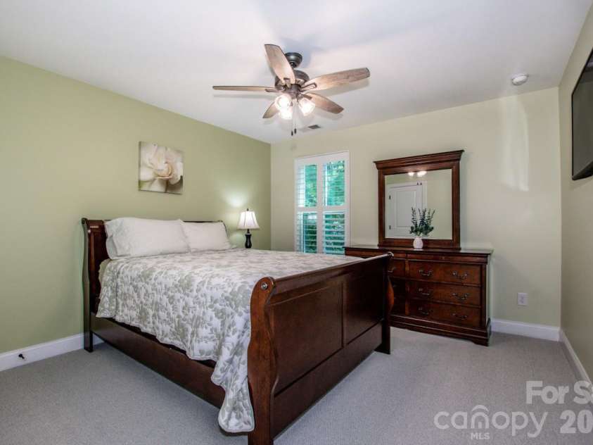197 Chaska Loop, Troutman, NC 28166.  MLS# CAR4413695, YatesRealty ID 43951. 