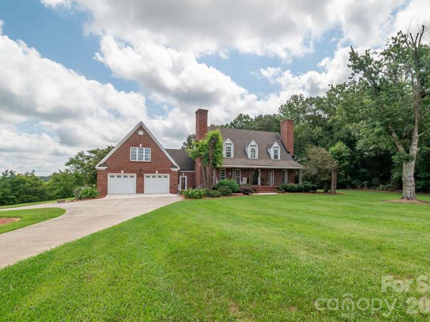 3813 Stack Road, Monroe, NC 28112.  MLS# CAR4414357, YatesRealty ID 43959. 