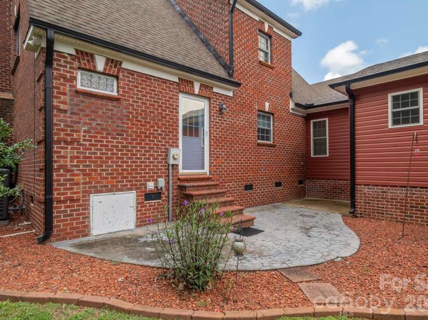 3813 Stack Road, Monroe, NC 28112.  MLS# CAR4414357, YatesRealty ID 43959. 
