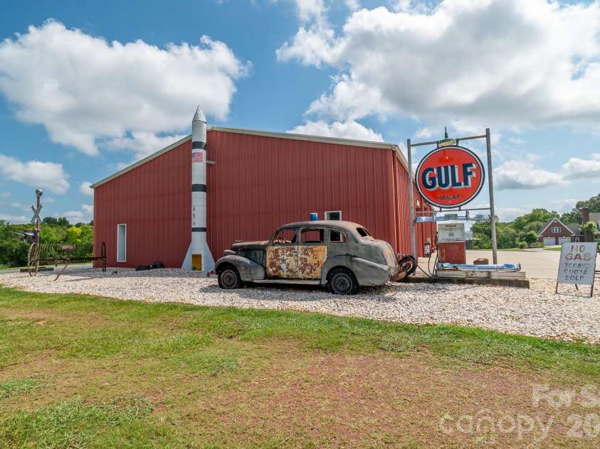 3813 Stack Road, Monroe, NC 28112.  MLS# CAR4414357, YatesRealty ID 43959. 