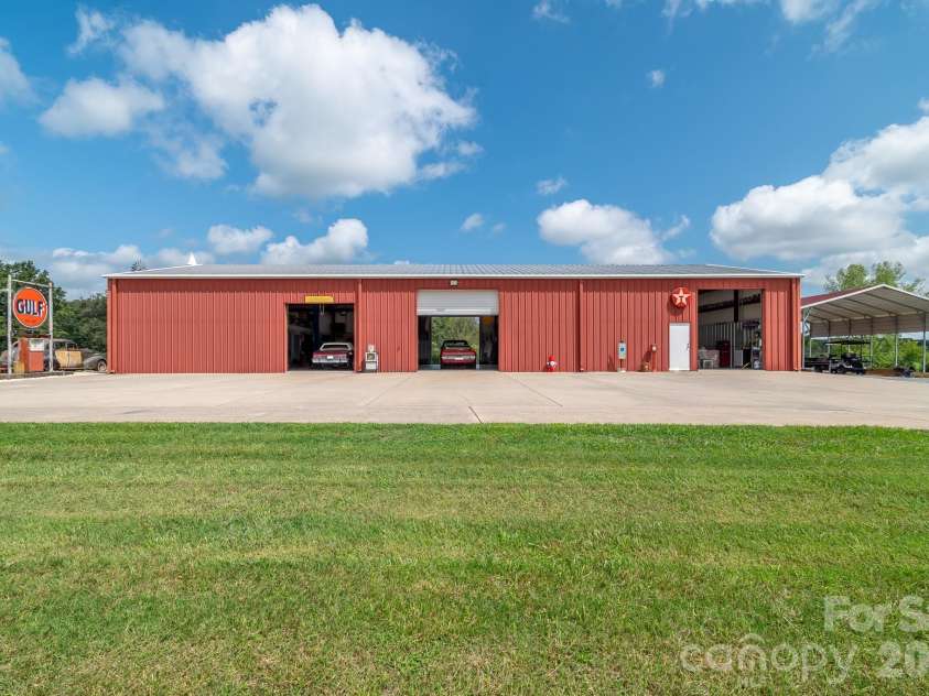 3813 Stack Road, Monroe, NC 28112.  MLS# CAR4414357, YatesRealty ID 43959. 