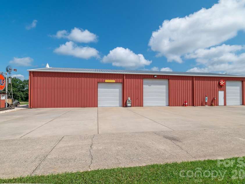 3813 Stack Road, Monroe, NC 28112.  MLS# CAR4414357, YatesRealty ID 43959. 