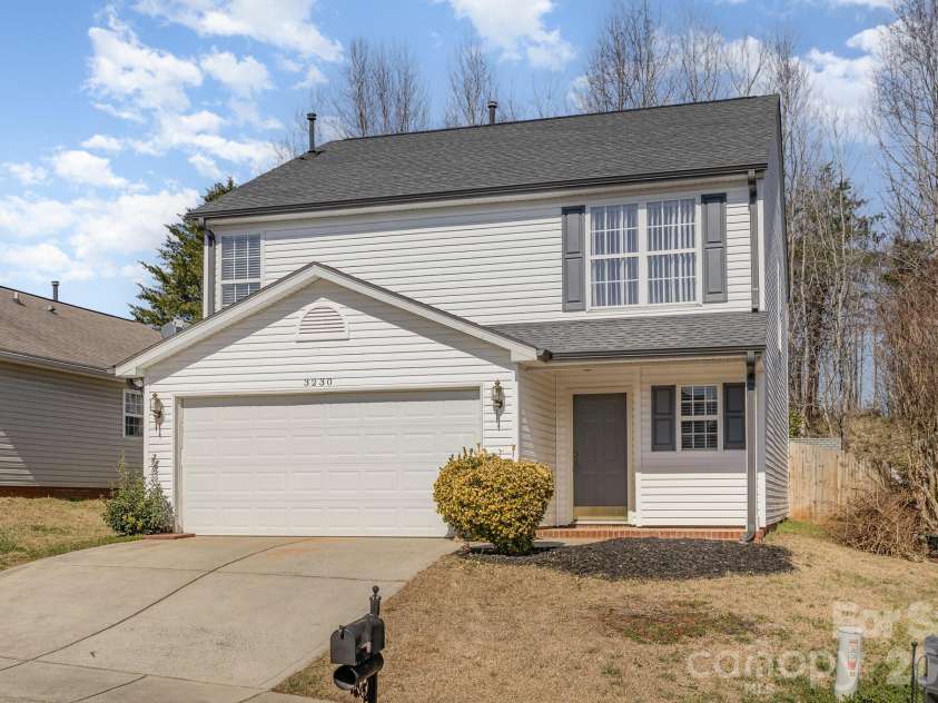 3230 Richway Court, Charlotte, NC 28216.  MLS# CAR4342451, YatesRealty ID 4396. 
