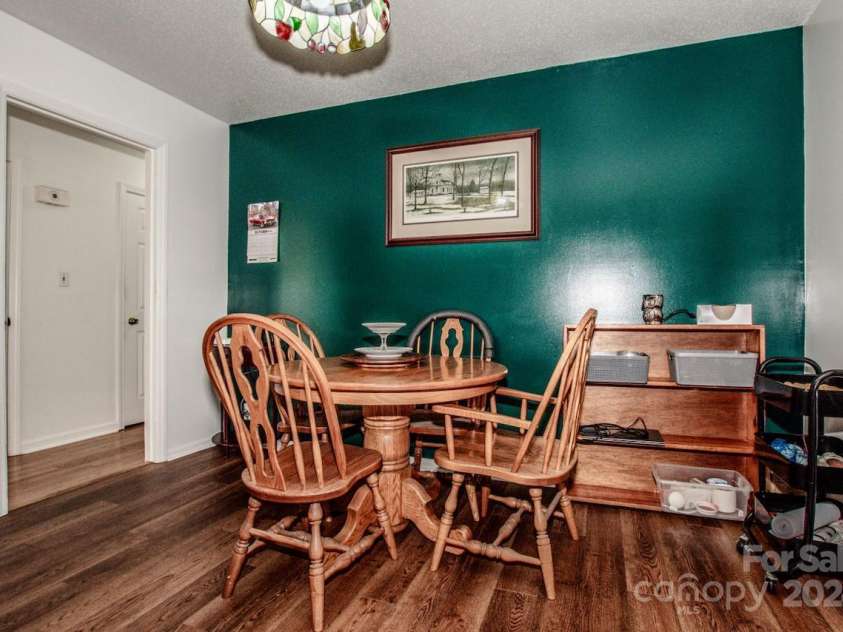 834 Brookwood Drive, Mooresville, NC 28115.  MLS# CAR4196013, YatesRealty ID 4396. 