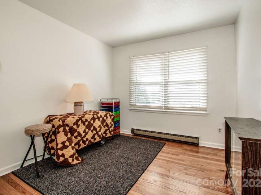 834 Brookwood Drive, Mooresville, NC 28115.  MLS# CAR4196013, YatesRealty ID 4396. 