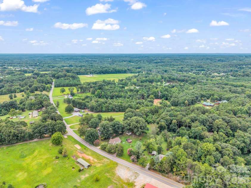 1264 Piney Ridge Road, Forest City, NC 28043.  MLS# CAR4412890, YatesRealty ID 43962. 
