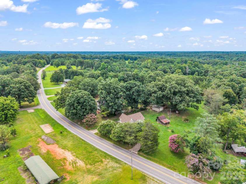 1264 Piney Ridge Road, Forest City, NC 28043.  MLS# CAR4412890, YatesRealty ID 43962. 