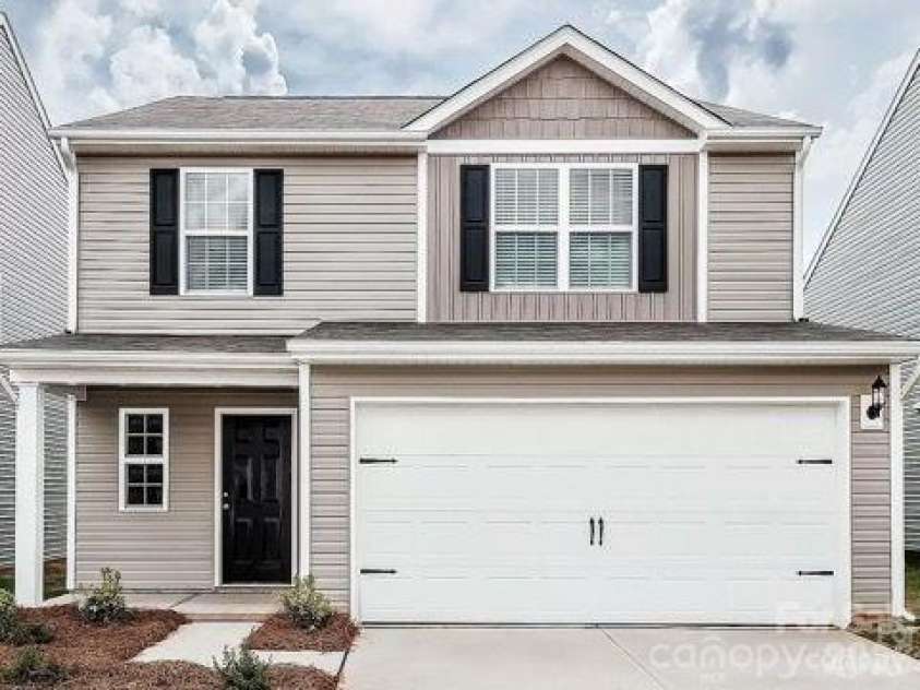 1737 Nia Road, Charlotte, NC 28215.  MLS# CAR4403683, YatesRealty ID 43963. 