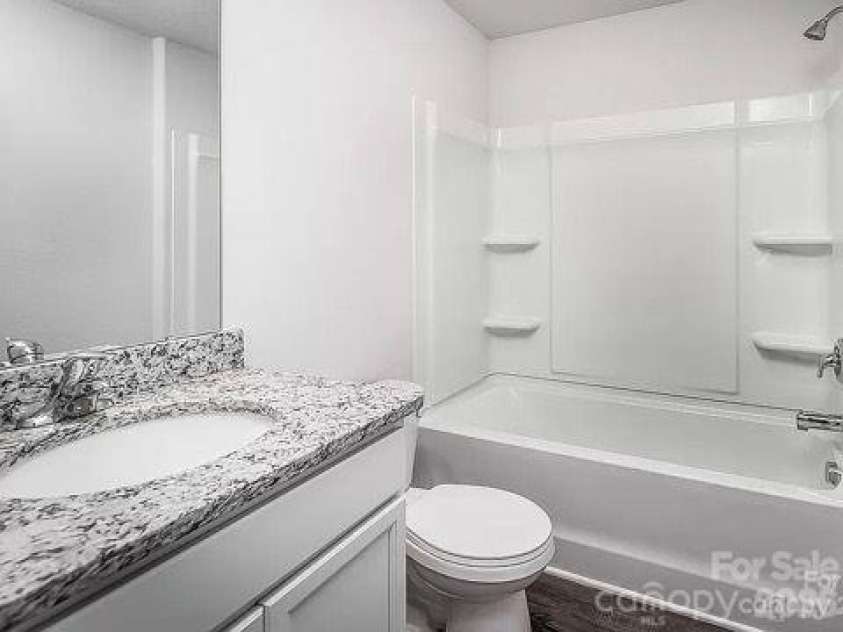 1737 Nia Road, Charlotte, NC 28215.  MLS# CAR4403683, YatesRealty ID 43963. 