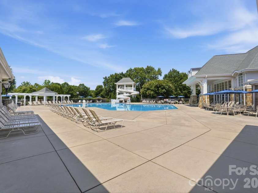 3016 Connells Point Avenue, Waxhaw, NC 28173.  MLS# CAR4413971, YatesRealty ID 43964. Community Pool