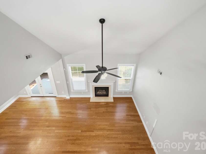3016 Connells Point Avenue, Waxhaw, NC 28173.  MLS# CAR4413971, YatesRealty ID 43964. Loft overlooks great room