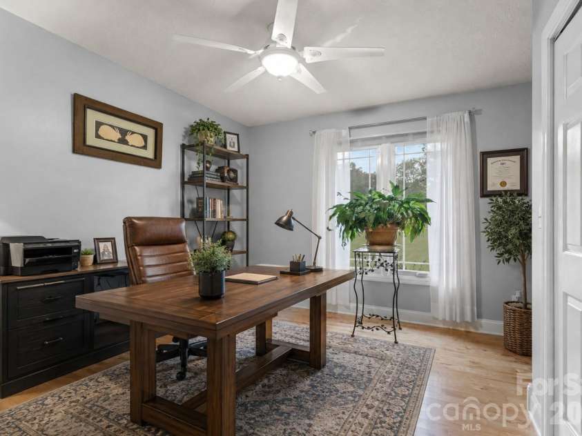 231 Kimberly Ann Drive, Hendersonville, NC 28792.  MLS# CAR4413448, YatesRealty ID 43965. Virtually staged