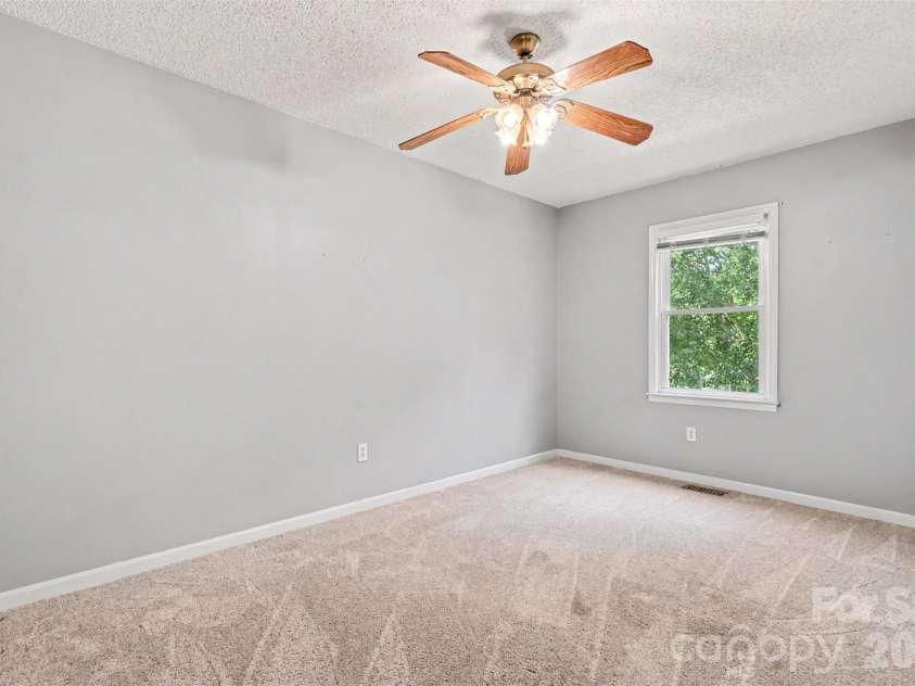 1751 Piney Road, Hickory, NC 28602.  MLS# CAR4413437, YatesRealty ID 43968. 