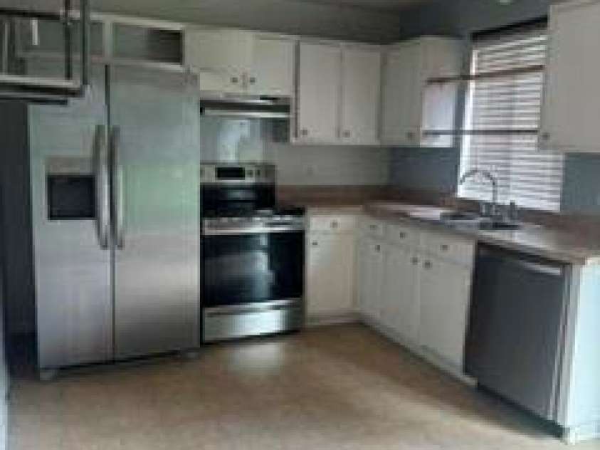 8417 Pinstripe Lane, Charlotte, NC 28227.  MLS# CAR4412413, YatesRealty ID 43969. 