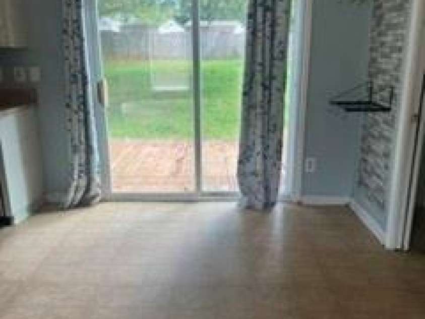 8417 Pinstripe Lane, Charlotte, NC 28227.  MLS# CAR4412413, YatesRealty ID 43969. 