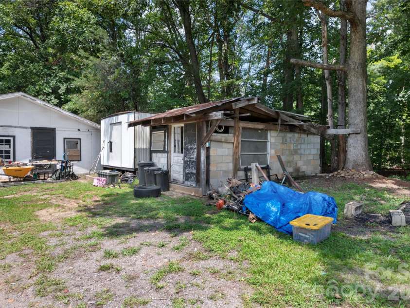 2478 NC Hwy 108 Highway, Columbus, NC 28722.  MLS# CAR4413242, YatesRealty ID 43973. 