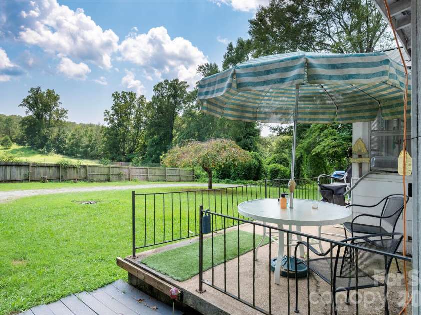 2478 NC Hwy 108 Highway, Columbus, NC 28722.  MLS# CAR4413242, YatesRealty ID 43973. 
