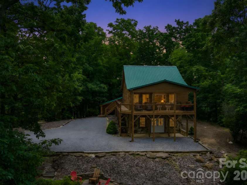 1987 Buck Mountain Road, Purlear, NC 28665.  MLS# CAR4394958, YatesRealty ID 43974. 