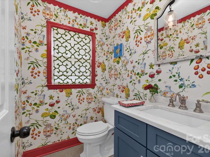 4419 Darventry Court, Charlotte, NC 28226.  MLS# CAR4403931, YatesRealty ID 43975. 