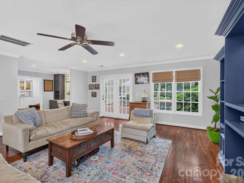 4419 Darventry Court, Charlotte, NC 28226.  MLS# CAR4403931, YatesRealty ID 43975. 