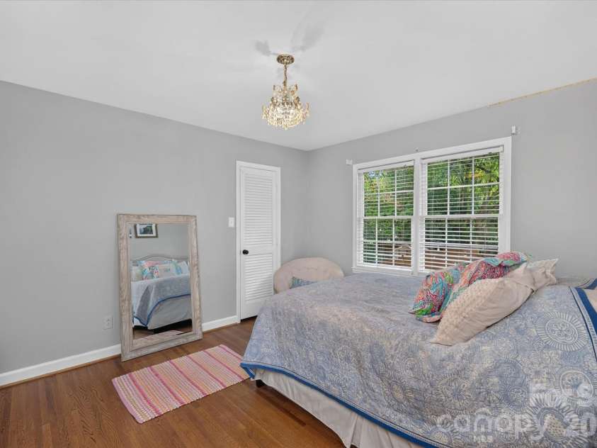 4419 Darventry Court, Charlotte, NC 28226.  MLS# CAR4403931, YatesRealty ID 43975. 