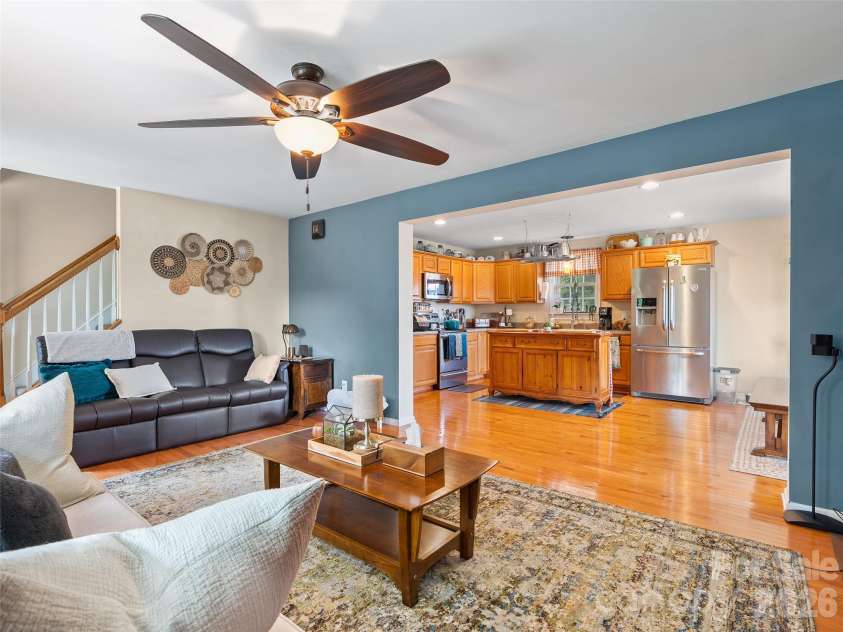 14 Folsom Drive, Candler, NC 28715.  MLS# CAR4414461, YatesRealty ID 43977. 