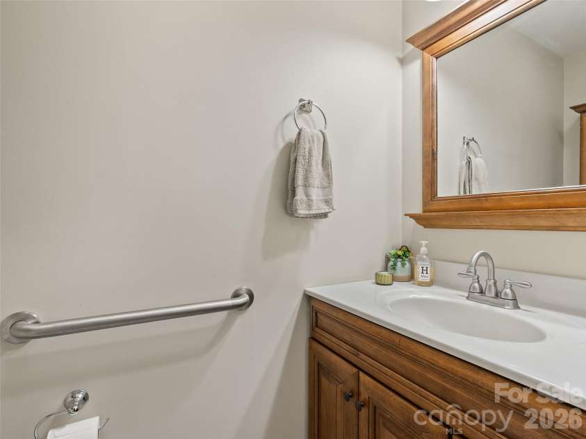 14 Folsom Drive, Candler, NC 28715.  MLS# CAR4414461, YatesRealty ID 43977. 