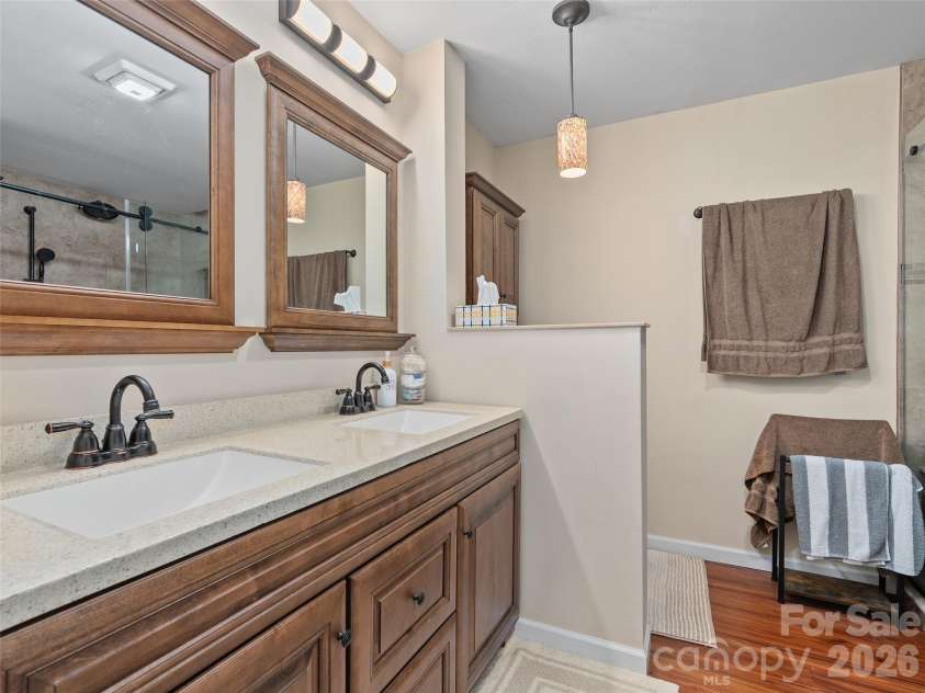14 Folsom Drive, Candler, NC 28715.  MLS# CAR4414461, YatesRealty ID 43977. 