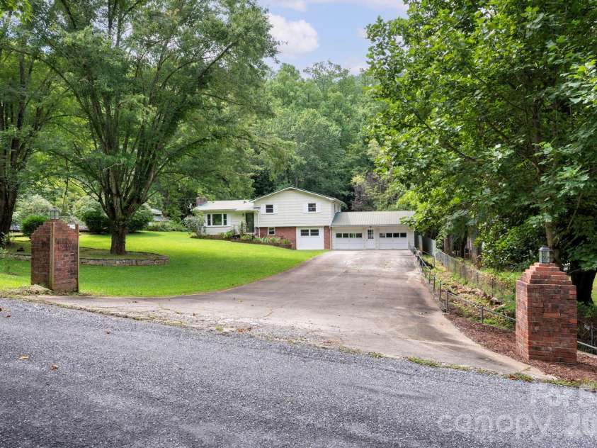 1244 Macktown Road, Sylva, NC 28779.  MLS# CAR4413495, YatesRealty ID 43978. 