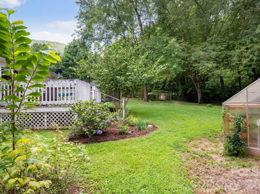 1244 Macktown Road, Sylva, NC 28779.  MLS# CAR4413495, YatesRealty ID 43978. 
