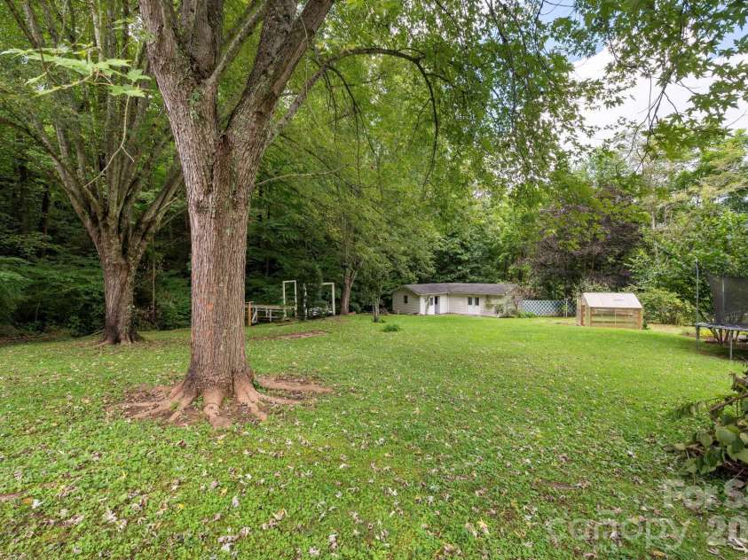 1244 Macktown Road, Sylva, NC 28779.  MLS# CAR4413495, YatesRealty ID 43978. 