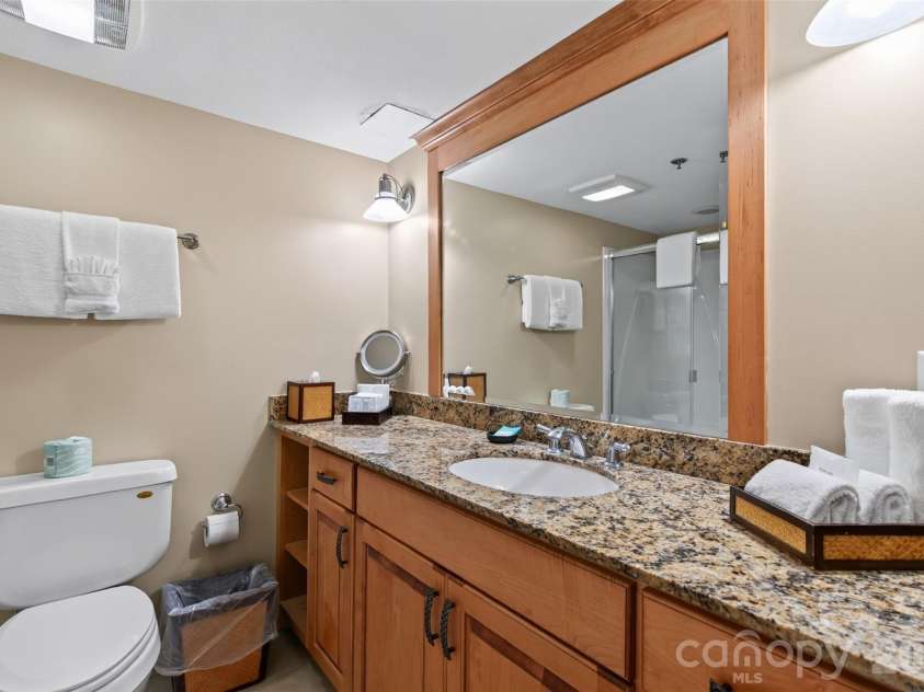 413 Bowling Park Road, Asheville, NC 28803.  MLS# CAR4414486, YatesRealty ID 43979. 