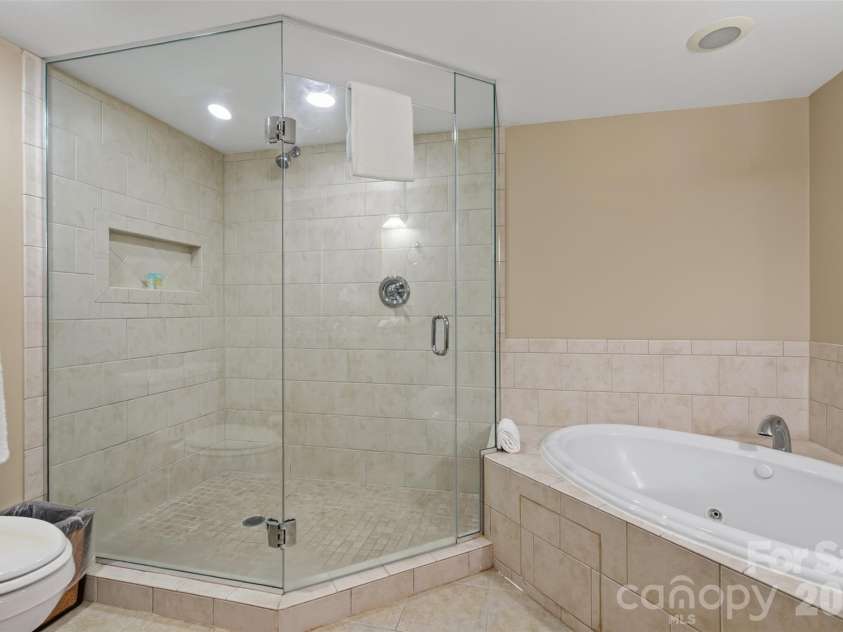 413 Bowling Park Road, Asheville, NC 28803.  MLS# CAR4414486, YatesRealty ID 43979. 