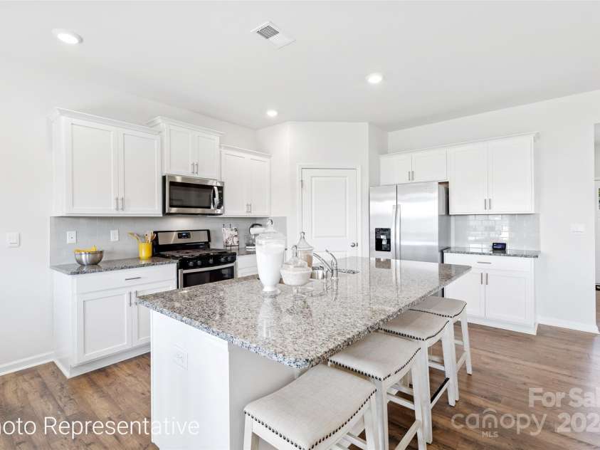 167 Shorthorn Road, Fletcher, NC 28732.  MLS# CAR4204201, YatesRealty ID 4398. 