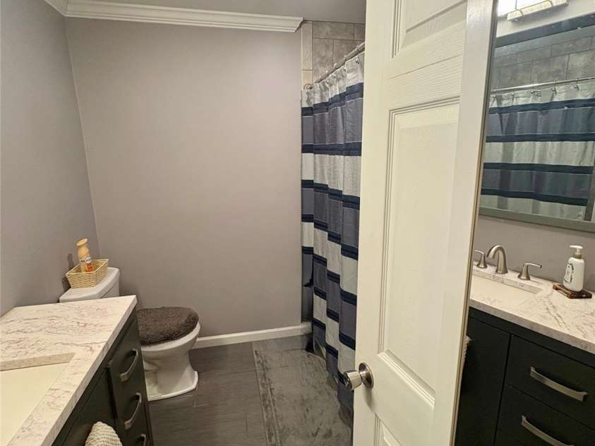 2050 Blowing Rock Boulevard, Lenoir, NC 28645.  MLS# CAR4341437, YatesRealty ID 4398. 