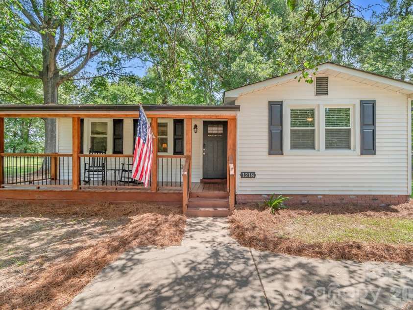 1218 Hammond Carnes Road, Lancaster, SC 29720.  MLS# CAR4413480, YatesRealty ID 43980. 