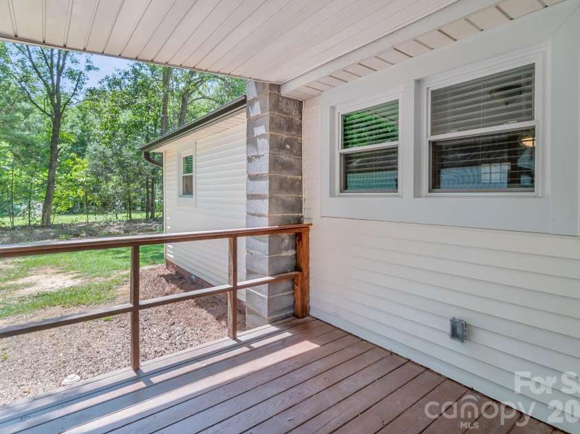 1218 Hammond Carnes Road, Lancaster, SC 29720.  MLS# CAR4413480, YatesRealty ID 43980. 