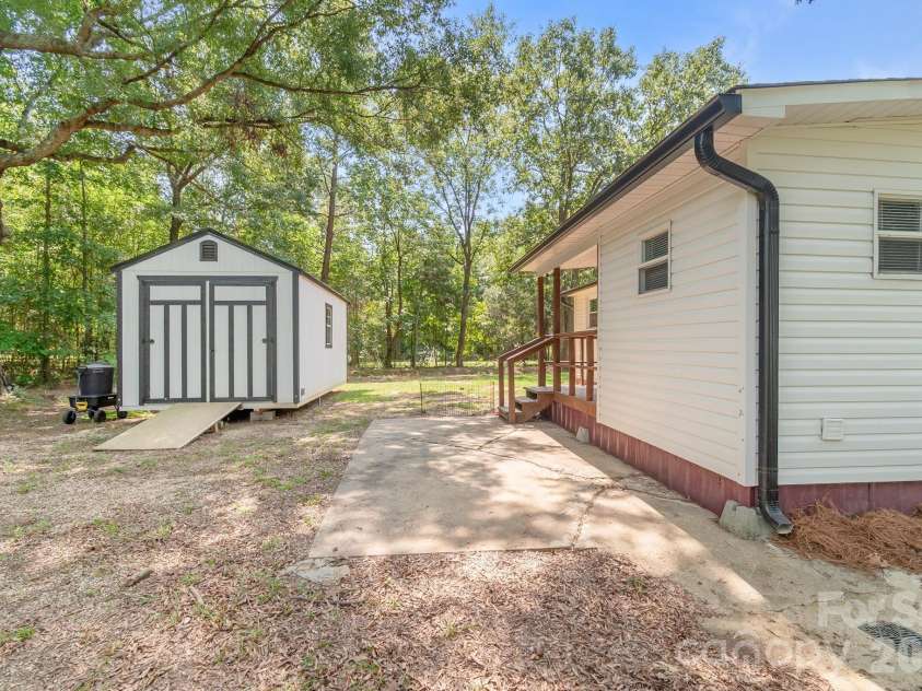 1218 Hammond Carnes Road, Lancaster, SC 29720.  MLS# CAR4413480, YatesRealty ID 43980. 