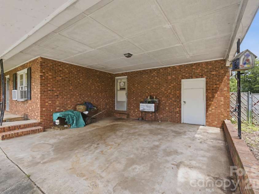 185 Bost Road, China Grove, NC 28023.  MLS# CAR4413805, YatesRealty ID 43981. 